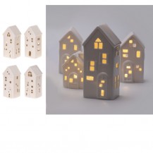 KUĆICA SA LED SVIJETLOM 16CM SORT KOOP